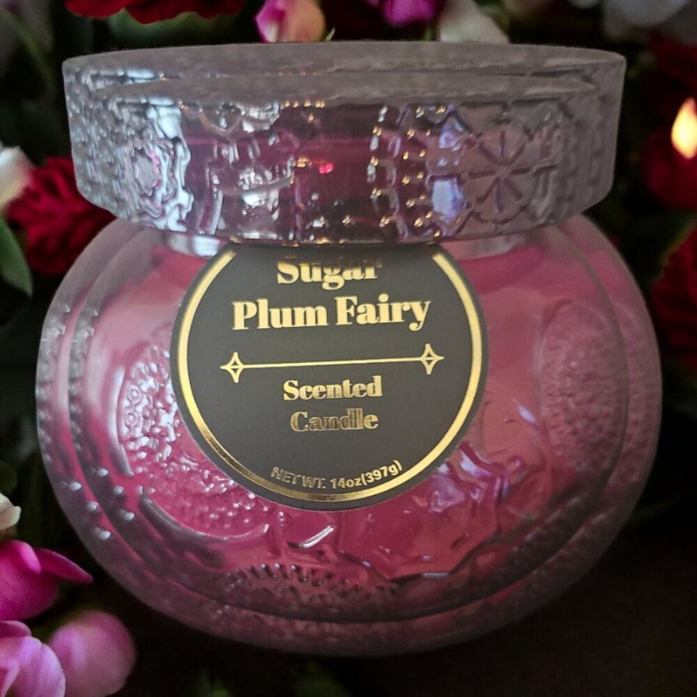 Sugar Plum Fairy Scented Candle - Picture 6 of 8